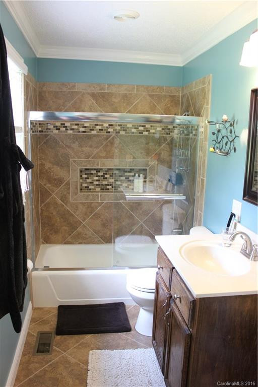9232 Boylston Highway - Photo 14