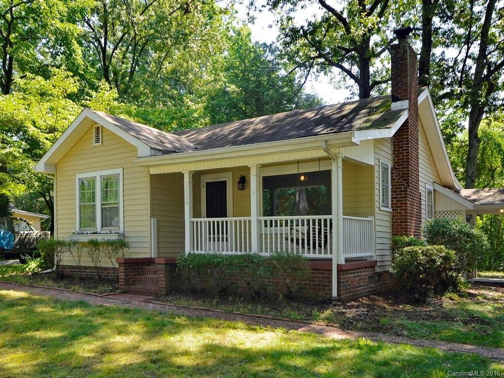 1520 Orleans Avenue - Photo 2