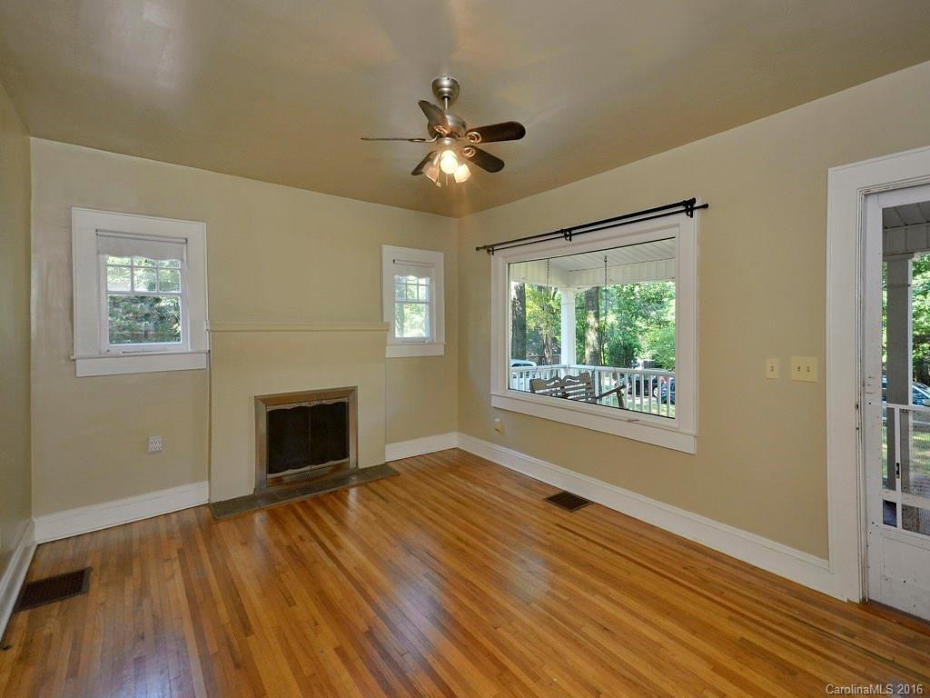 1520 Orleans Avenue - Photo 3