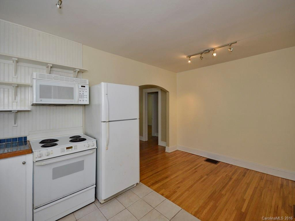 1520 Orleans Avenue - Photo 5
