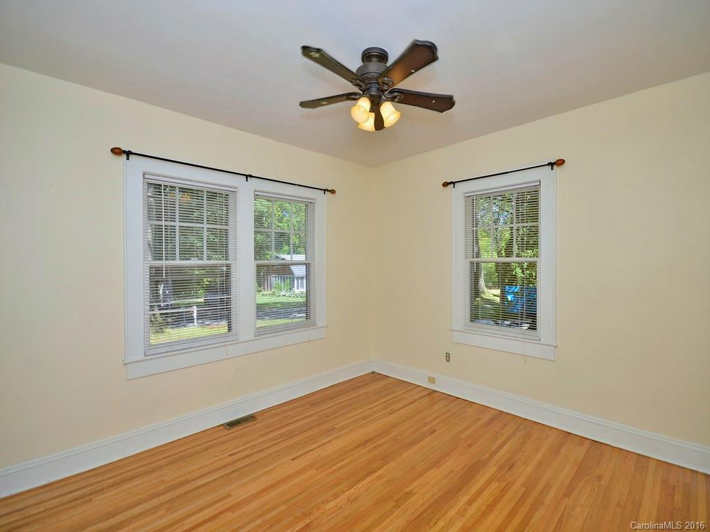 1520 Orleans Avenue - Photo 6