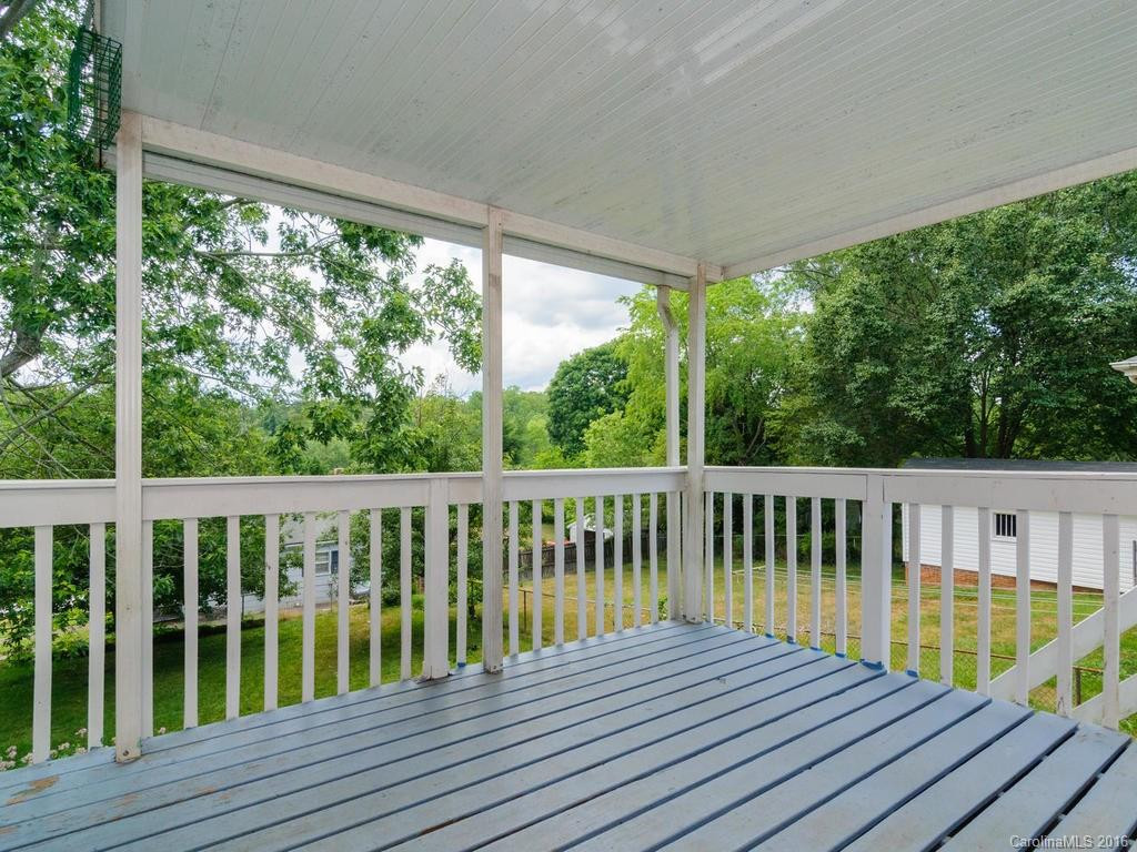 153 Clinton Avenue - Photo 19