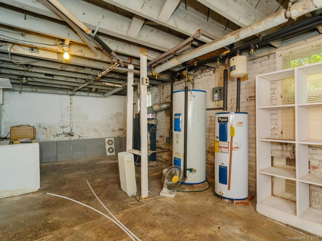 153 Clinton Avenue - Photo 21