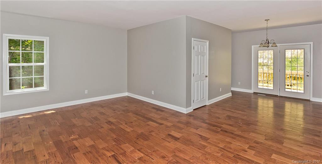 4 Coneflower Court - Photo 5