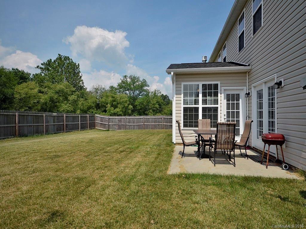 246 Roanoke Road - Photo 15