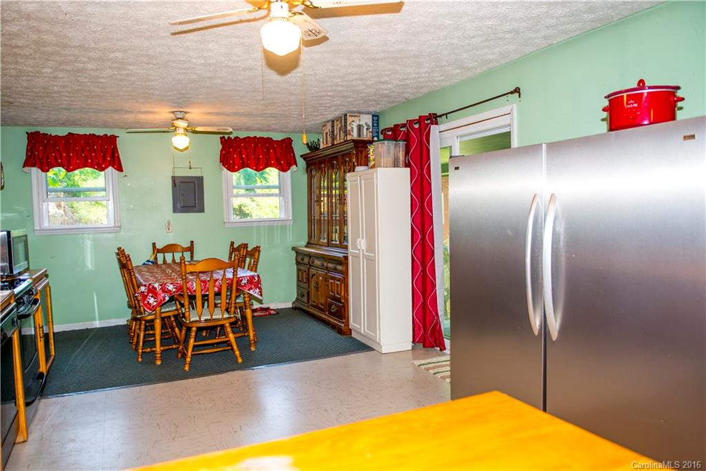 437 Weaverville Road - Photo 6
