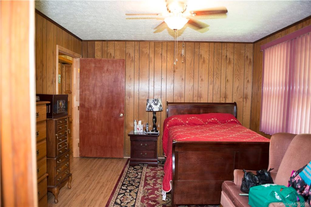 437 Weaverville Road - Photo 10
