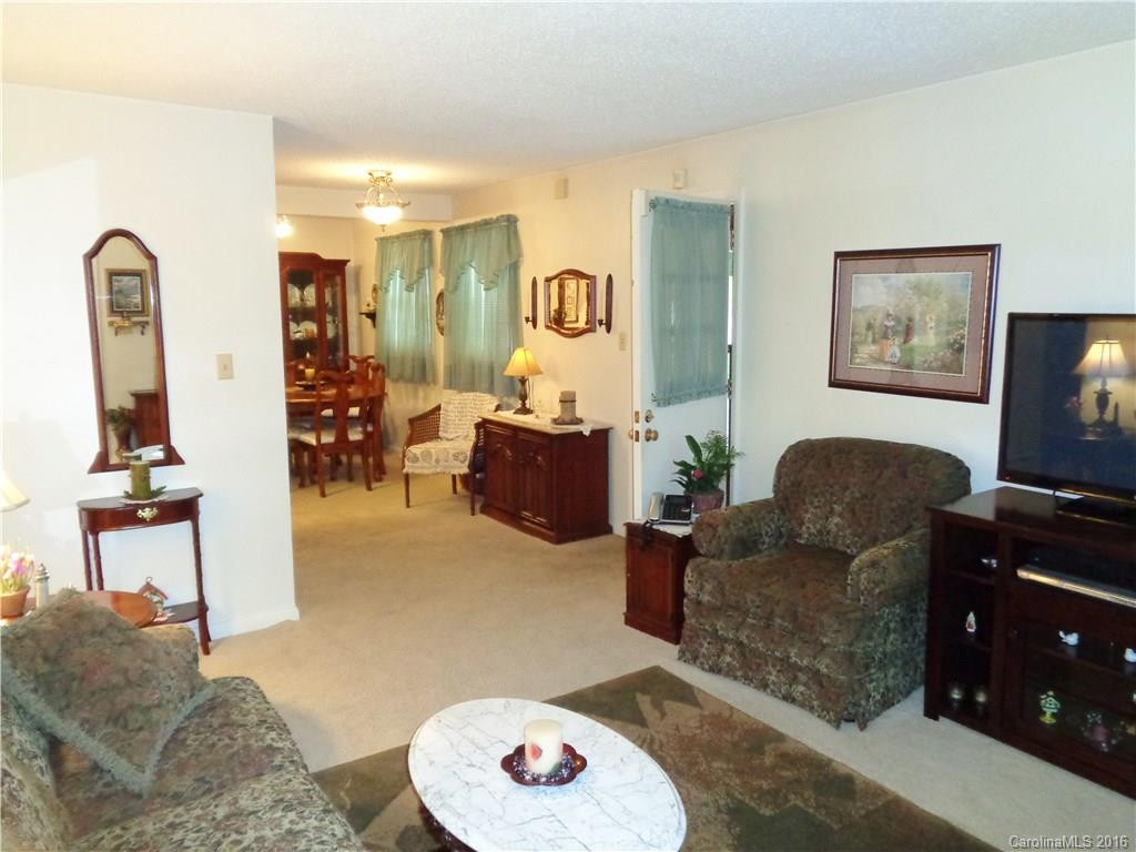 131 Starnes Cove Road - Photo 3