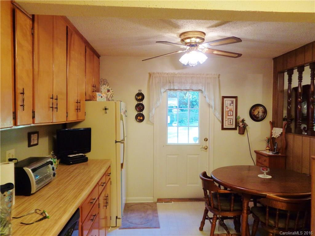 131 Starnes Cove Road - Photo 6