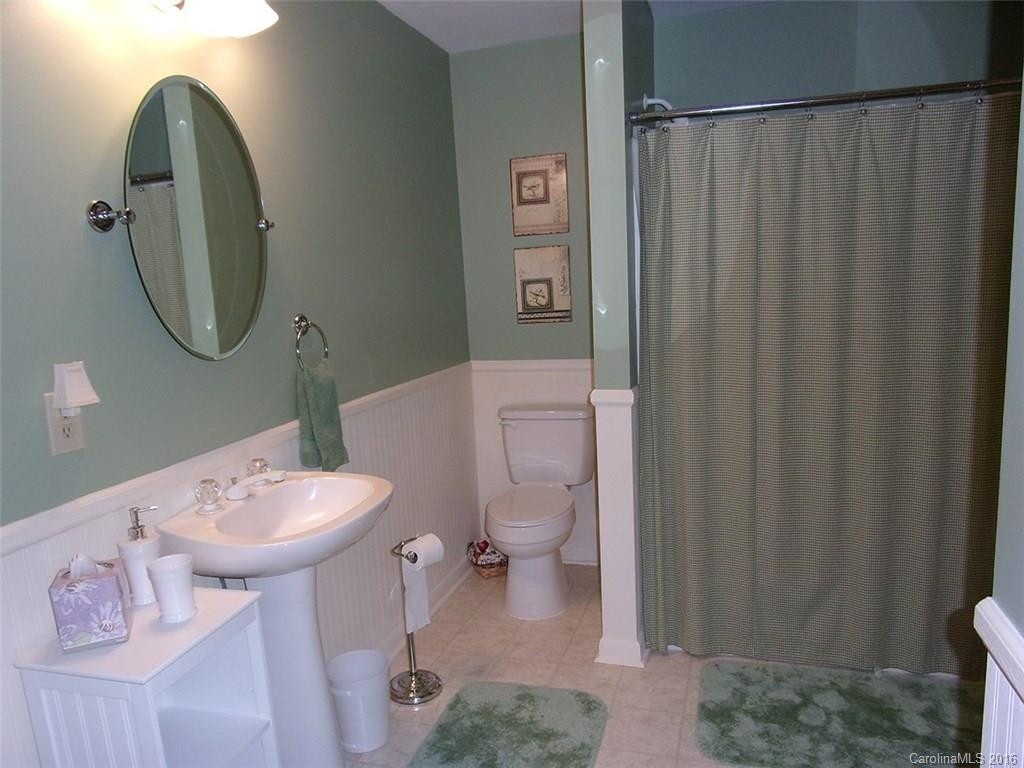 83 Robin Road - Photo 13