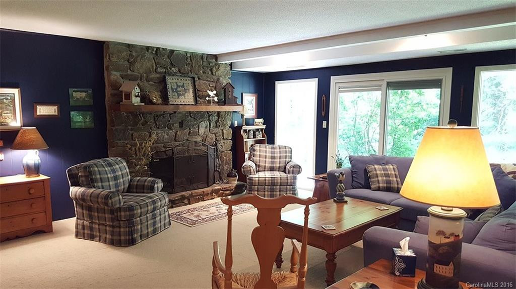 83 Robin Road - Photo 14