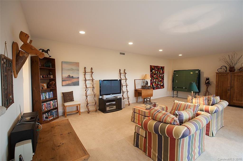 131 Homestead Road #9/H - Photo 18
