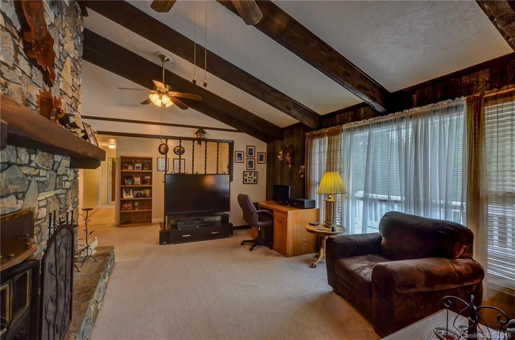 37 Guffey Mountain Road - Photo 4
