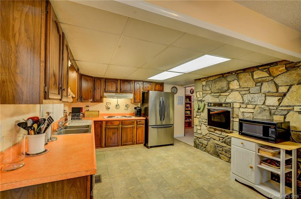 37 Guffey Mountain Road - Photo 9