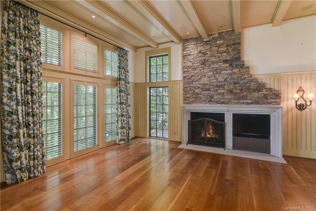 391 Overlook Park Drive - Photo 3