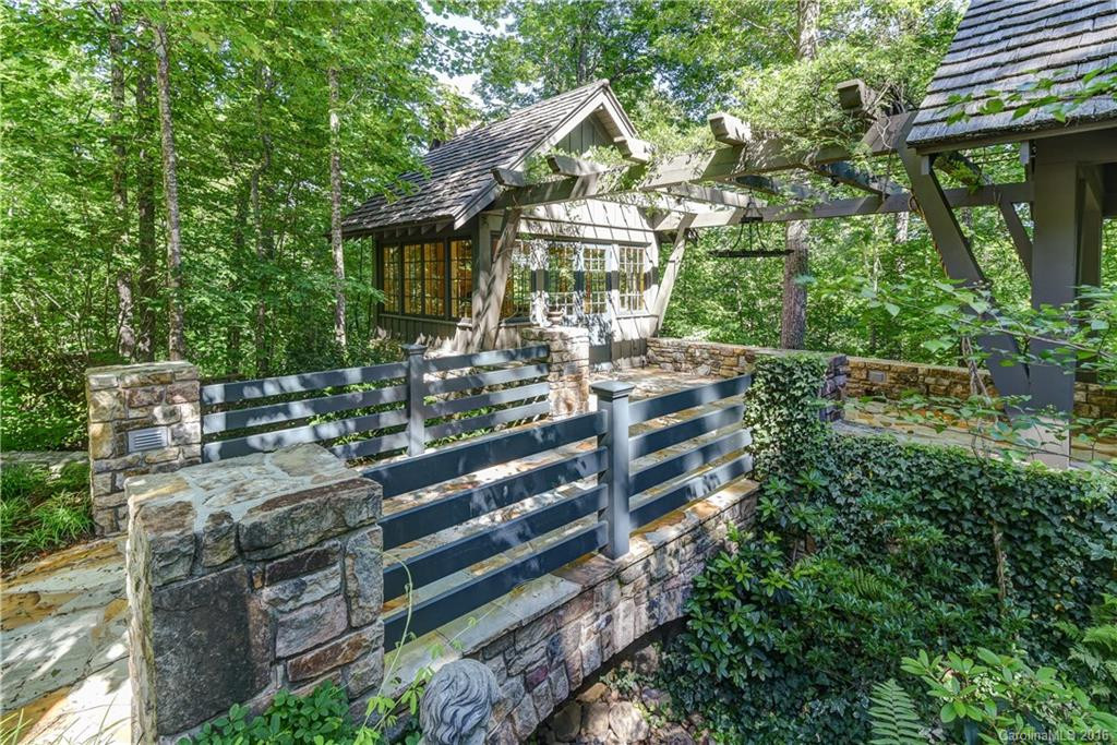 391 Overlook Park Drive - Photo 24
