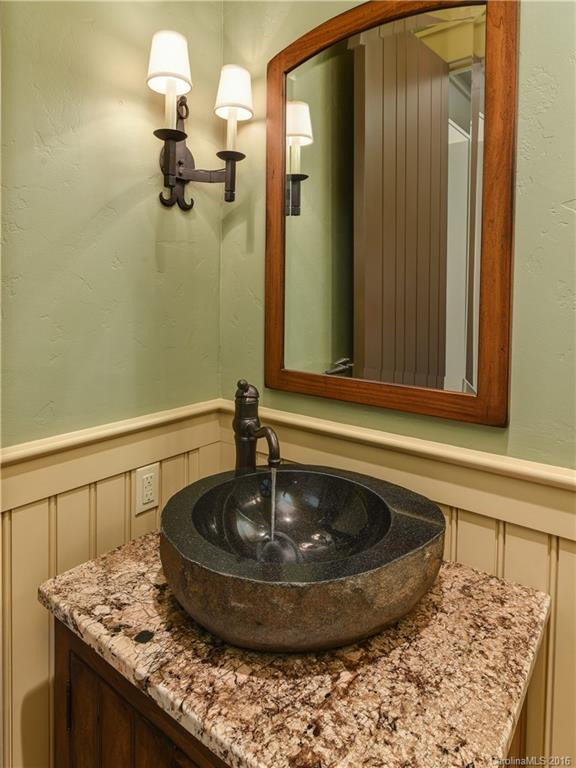 391 Overlook Park Drive - Photo 8