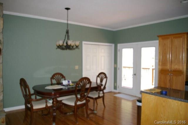 119 Ashwood Drive - Photo 2