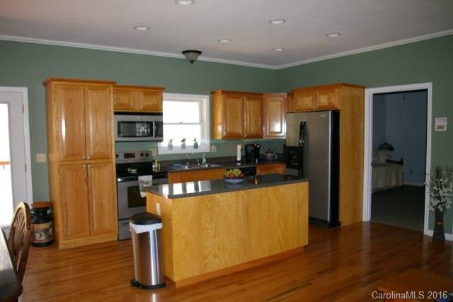 119 Ashwood Drive - Photo 3