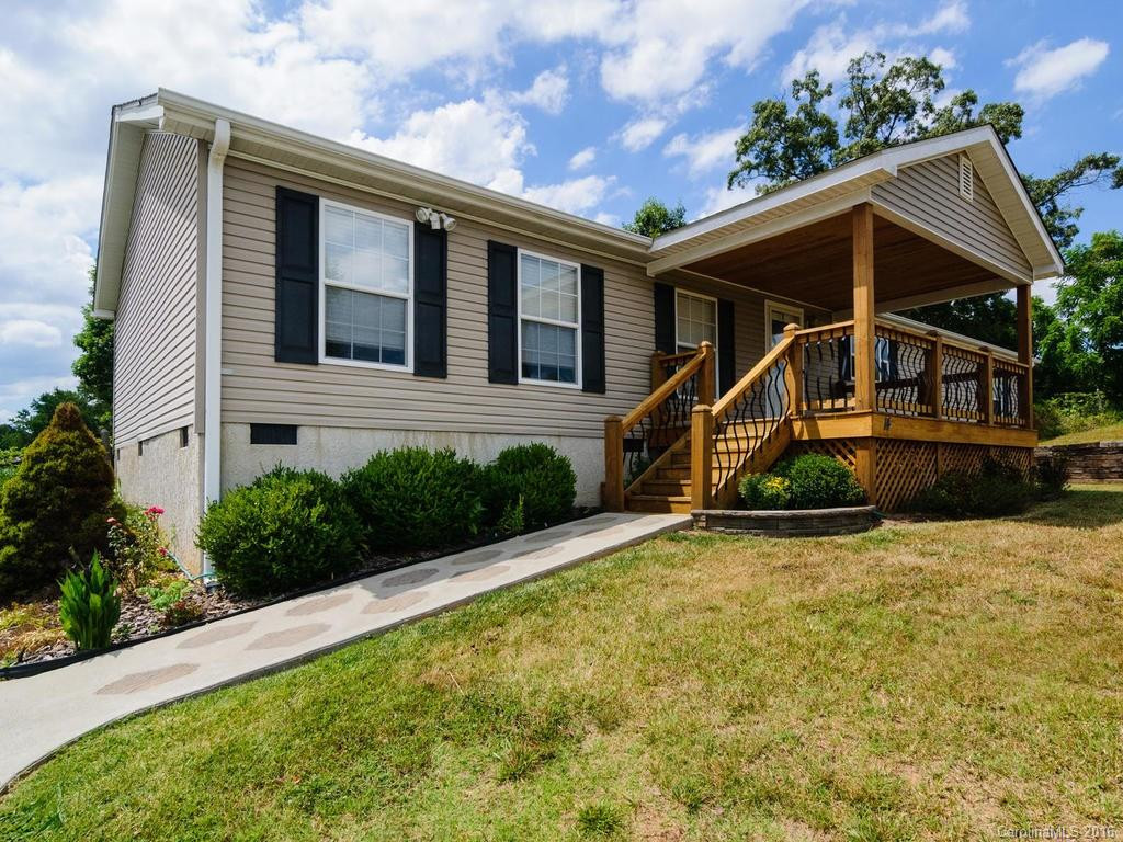 14 Sahalee Drive