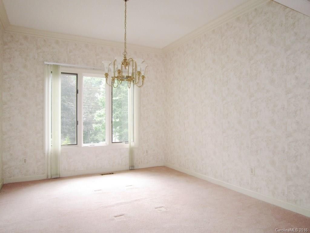 48 Robert E Lee Drive - Photo 5