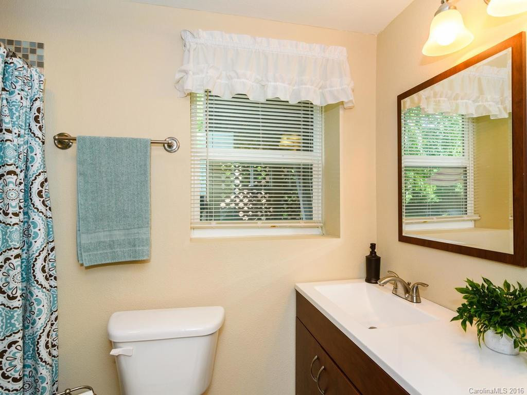 520 Corbly Drive - Photo 17
