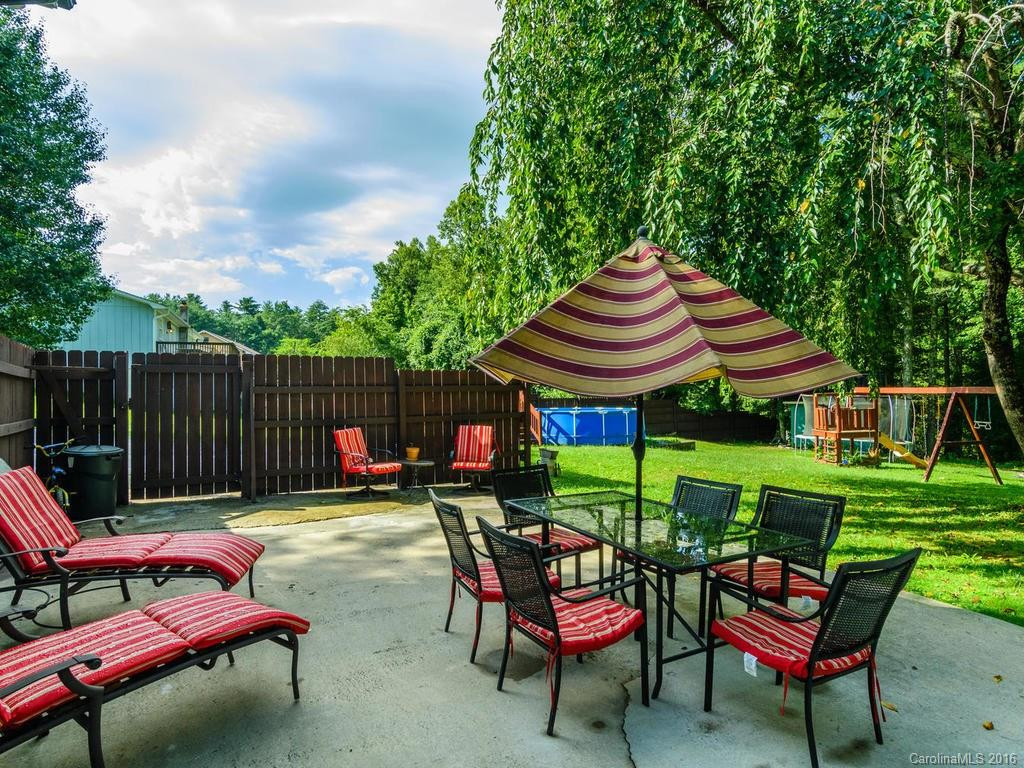 520 Corbly Drive - Photo 24