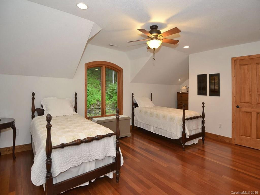 40 Stone Cliff Drive - Photo 18