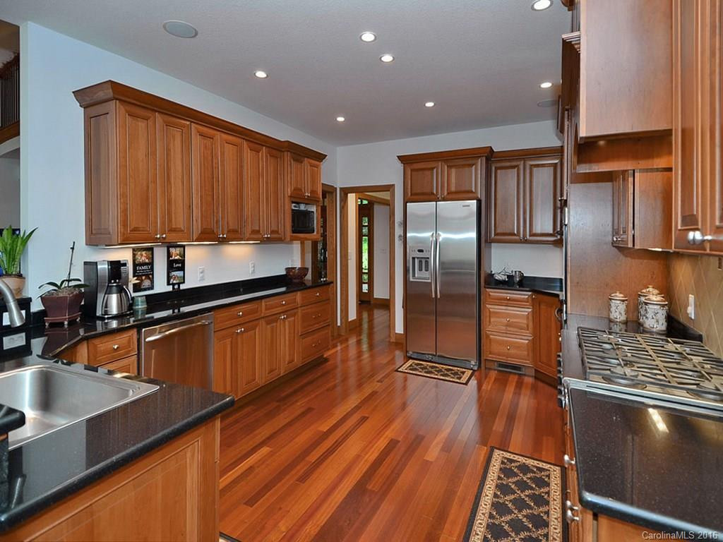 40 Stone Cliff Drive - Photo 9