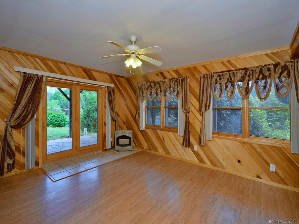 136 Curtis Drive - Photo 18