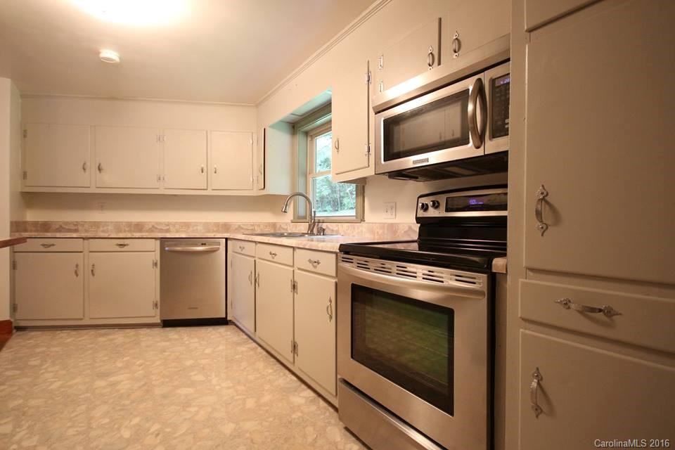 320 Brown Road - Photo 3