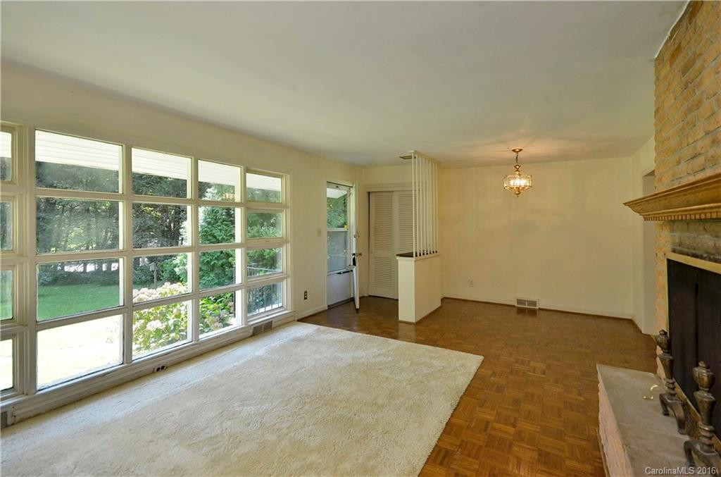 208 Appledore Avenue - Photo 3