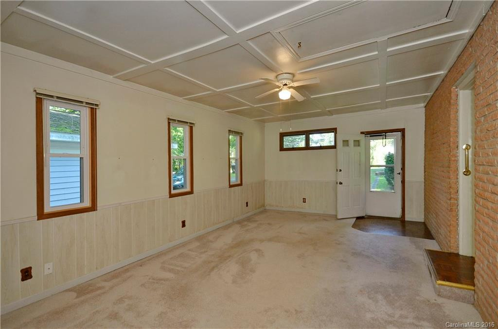 208 Appledore Avenue - Photo 7