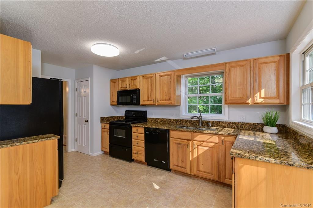 100 Cliffview Drive - Photo 13