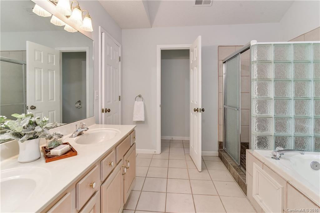 100 Cliffview Drive - Photo 17