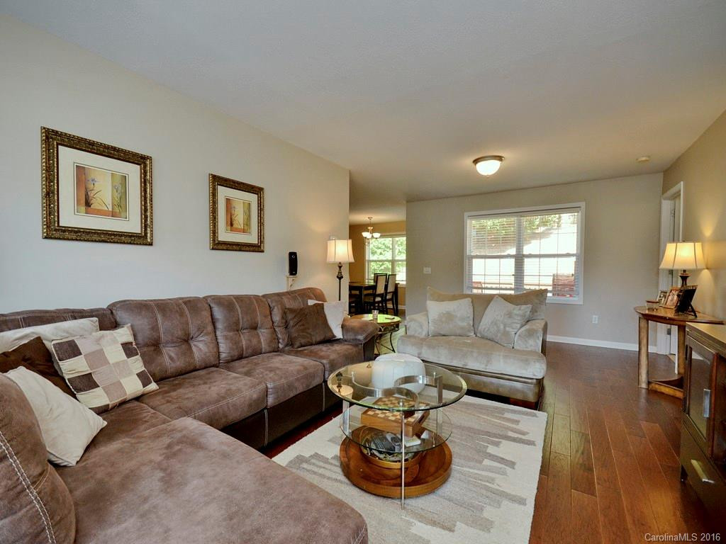 17 Kirby Road - Photo 3