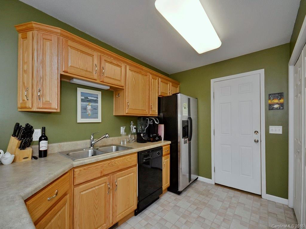 17 Kirby Road - Photo 5