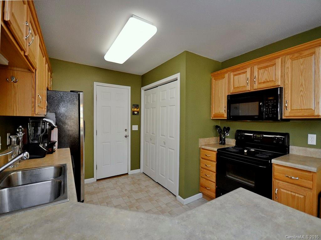 17 Kirby Road - Photo 6
