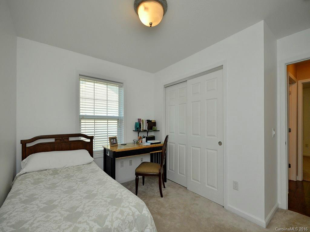 17 Kirby Road - Photo 8