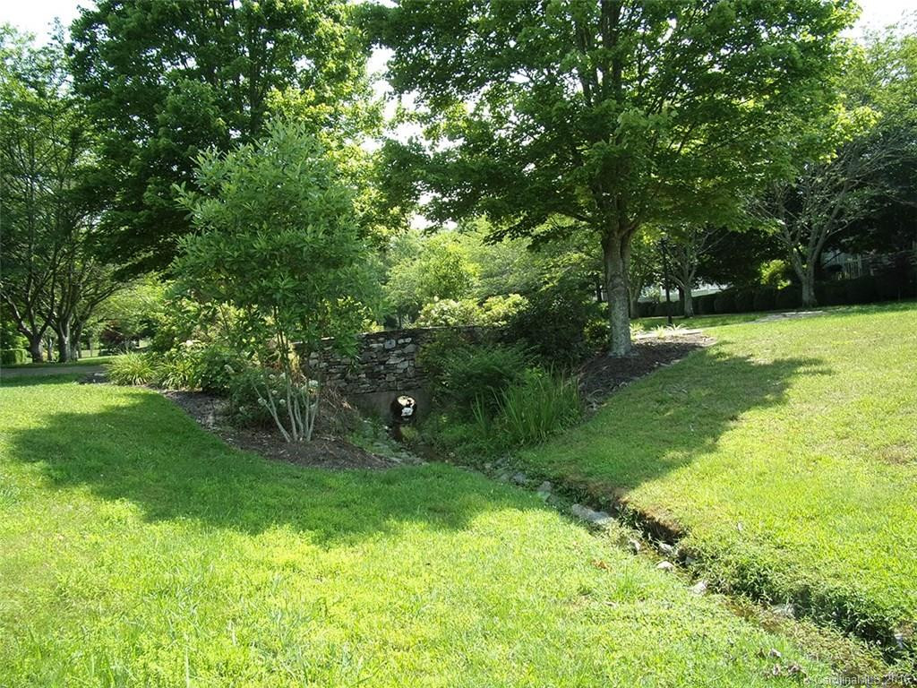 276 Cambridge Drive #61R - Photo 11