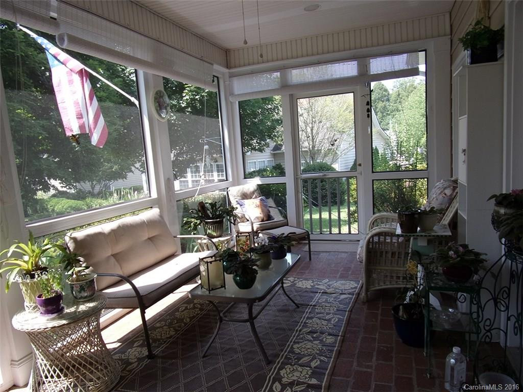 276 Cambridge Drive #61R - Photo 13