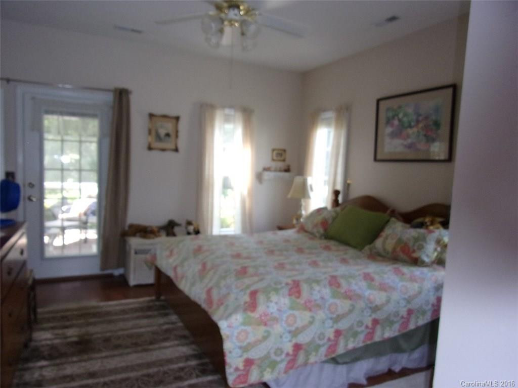 276 Cambridge Drive #61R - Photo 5