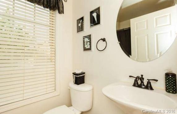 48 Rotunda Circle #48 - Photo 15