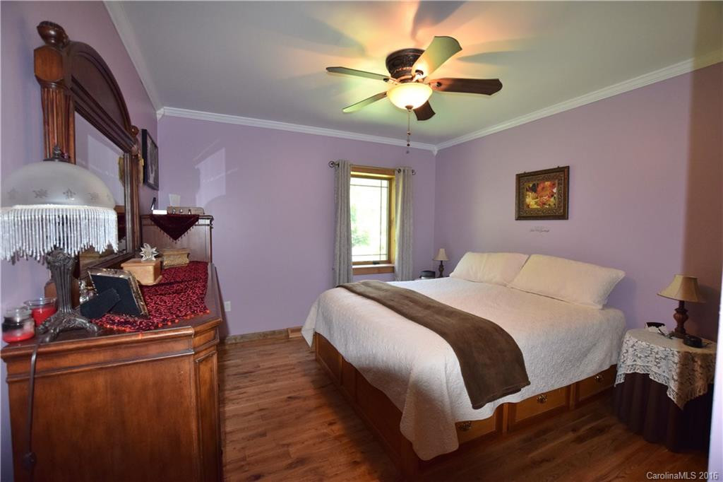 488 Roaring Fork Road - Photo 7
