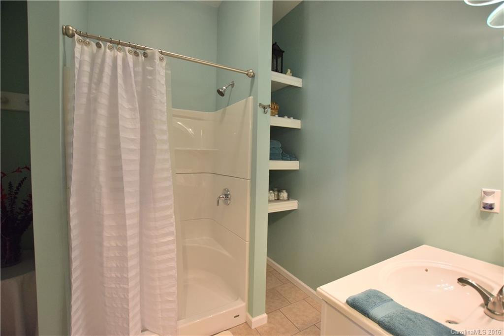 488 Roaring Fork Road - Photo 8