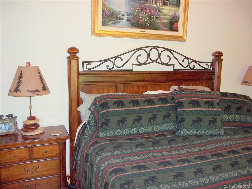 184 Dvdegi Court #69a/24 - Photo 12