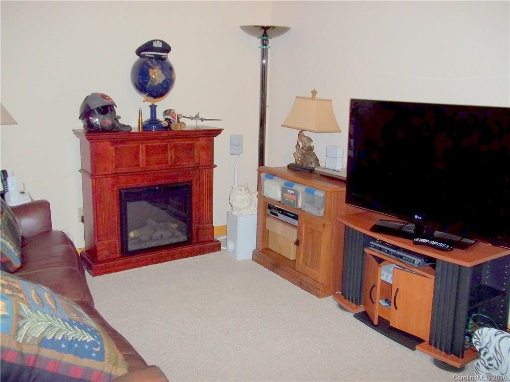 184 Dvdegi Court #69a/24 - Photo 22