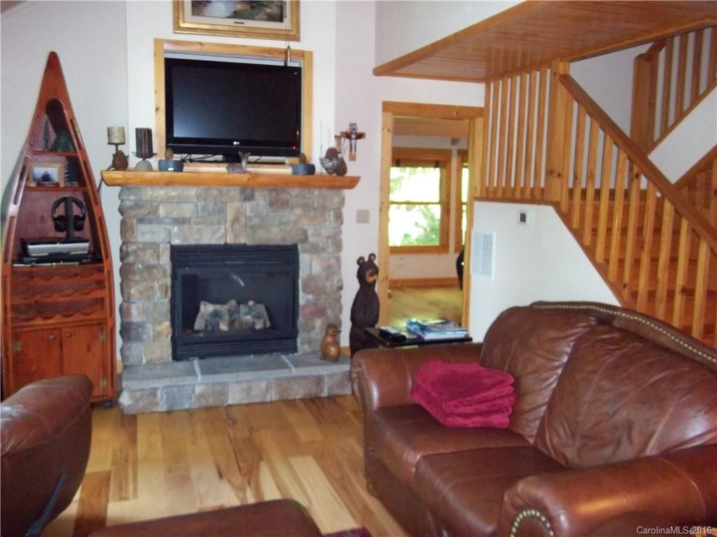 184 Dvdegi Court #69a/24 - Photo 5