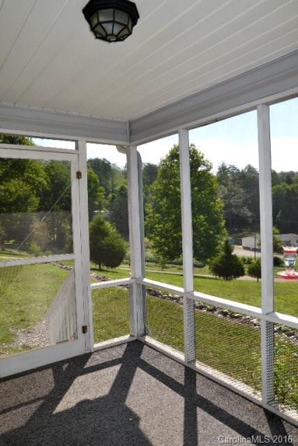 63 Buttercup Lane - Photo 16