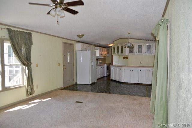 63 Buttercup Lane - Photo 8